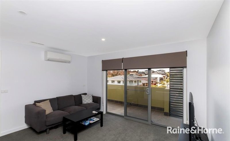 Photo - 27/50 Hillcrest Street, Crace ACT 2911 - Image 4