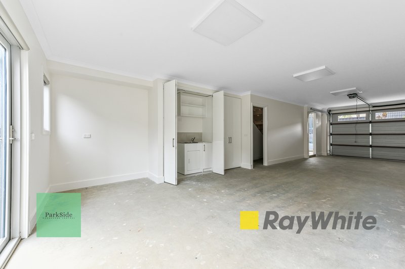 Photo - 2,7/53 Pultney Street, Dandenong VIC 3175 - Image 7