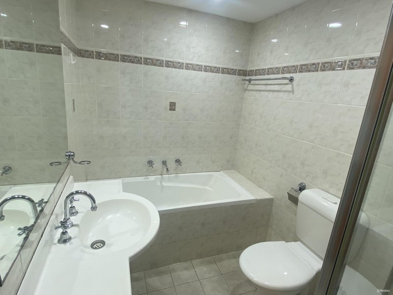 Photo - 27/564 Railway Parade, Hurstville NSW 2220 - Image 6