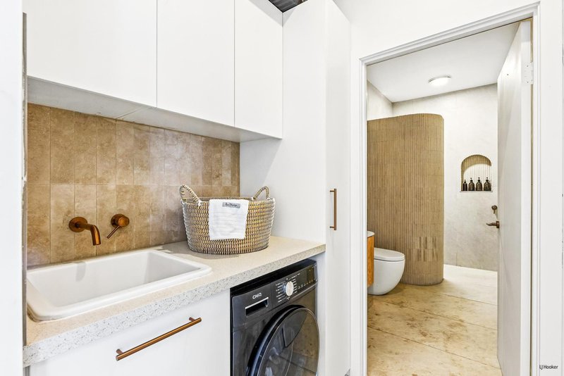 Photo - 2/76 Dutton Street, Coolangatta QLD 4225 - Image 18