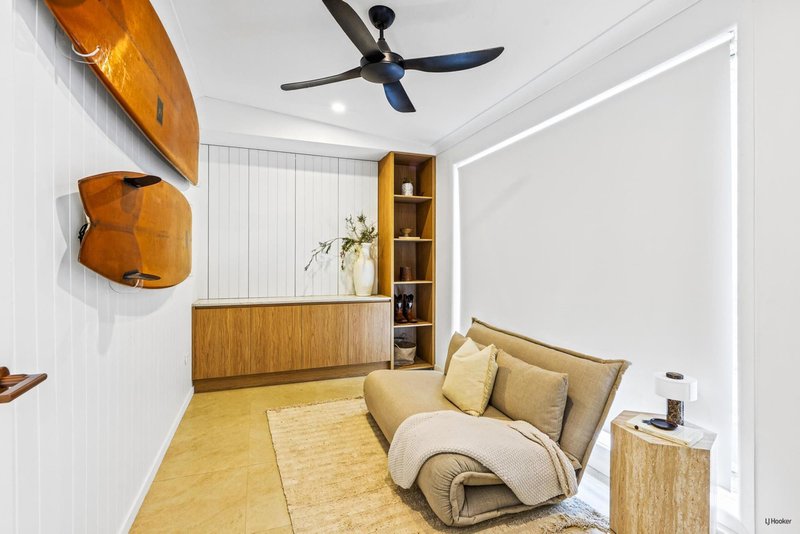 Photo - 2/76 Dutton Street, Coolangatta QLD 4225 - Image 21