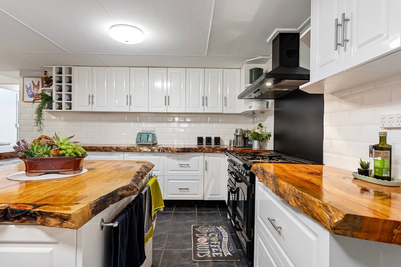 Photo - 276 Egan Lane, Sandy Creek VIC 3695 - Image 4