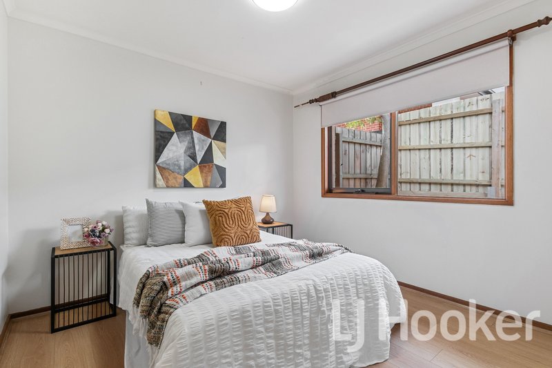 Photo - 2/76 Eley Road, Burwood VIC 3125 - Image 7