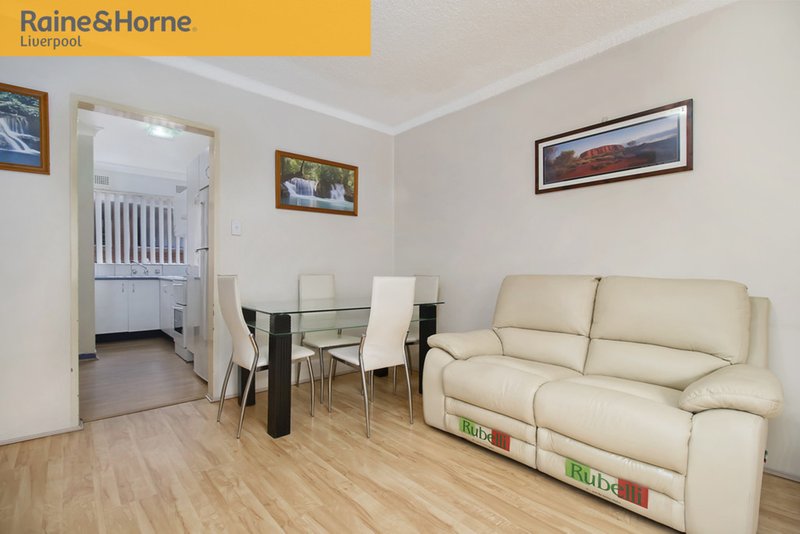 Photo - 2/76 Hamilton Road, Fairfield NSW 2165 - Image 5