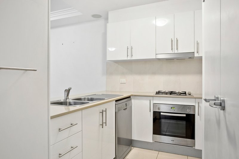Photo - 2/76 Kenneth Road, Manly Vale NSW 2093 - Image 6