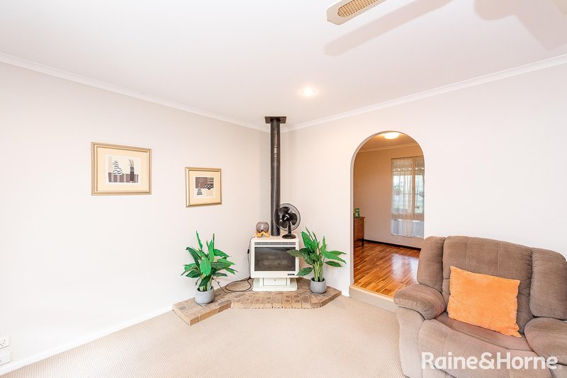 Photo - 276 Ocean Drive, Withers WA 6230 - Image 6