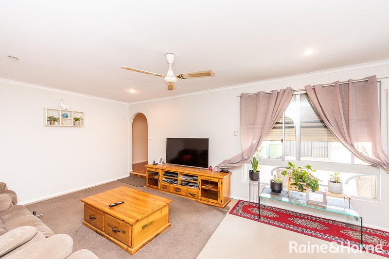 Photo - 276 Ocean Drive, Withers WA 6230 - Image 8