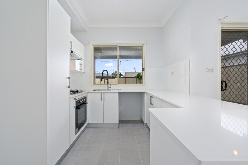 Photo - 2/76 Orchardleigh Street, Yennora NSW 2161 - Image 2