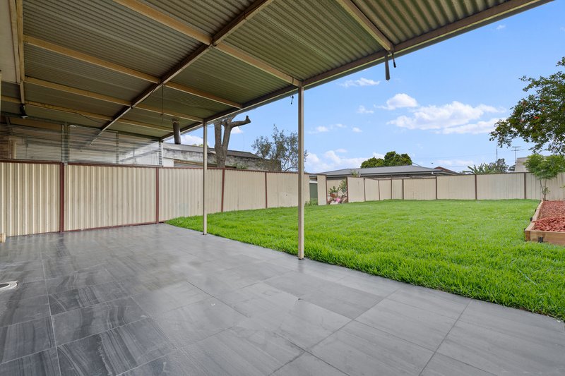 Photo - 2/76 Orchardleigh Street, Yennora NSW 2161 - Image 4