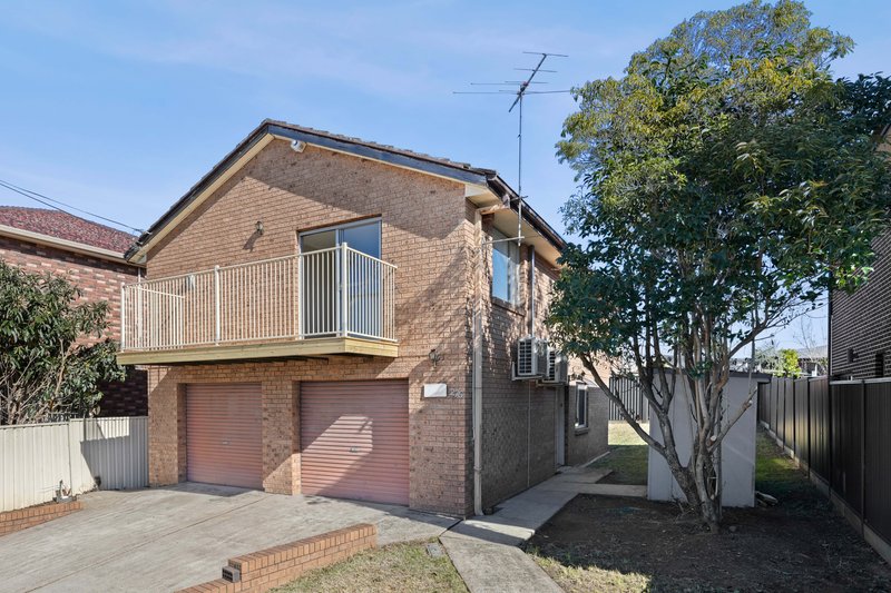 Photo - 276 Roberts Road, Greenacre NSW 2190 - Image 2