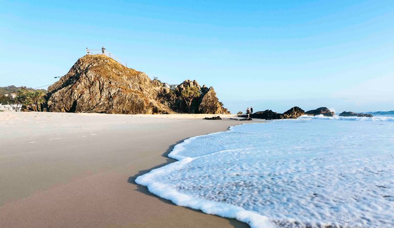 Photo - 2/760 Pacific Parade, Currumbin QLD 4223 - Image 12