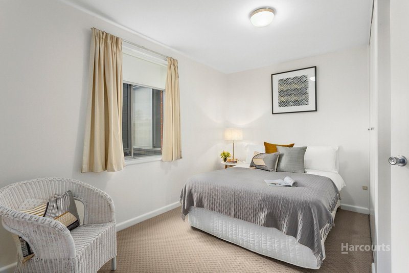 Photo - 27/64 St Georges Terrace, Battery Point TAS 7004 - Image 10