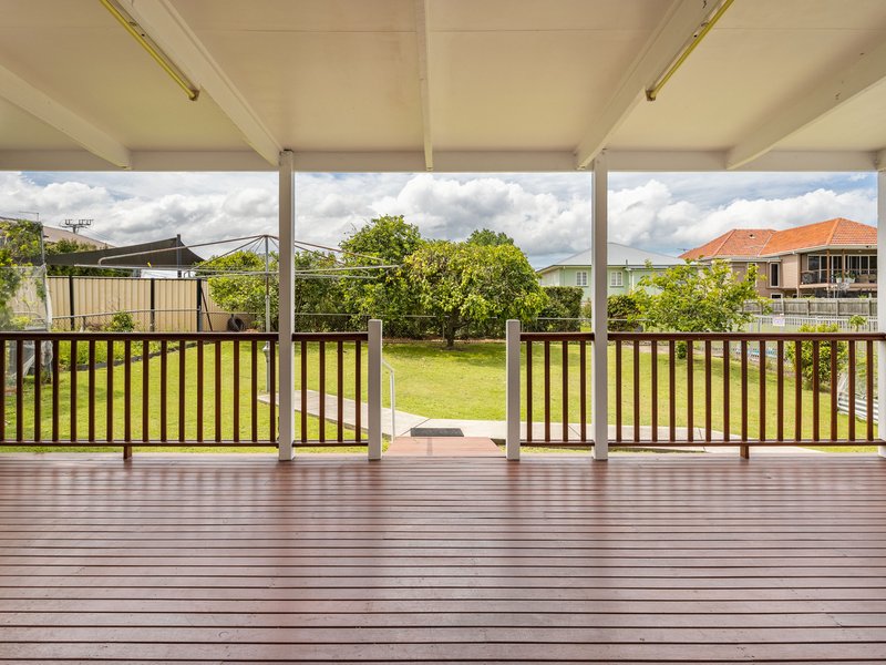 Photo - 277 Buckland Road, Nundah QLD 4012 - Image 2