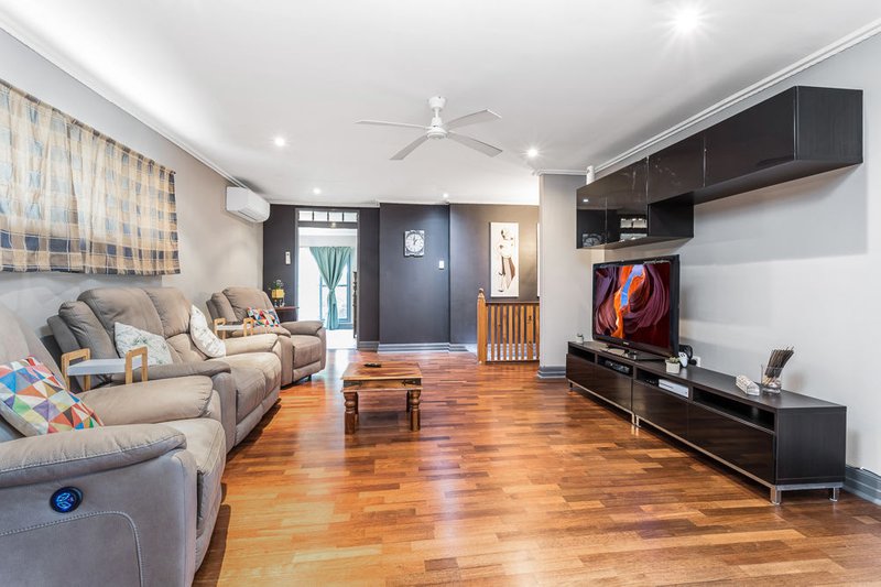 Photo - 277 Macdonnell Road, Clontarf QLD 4019 - Image 7