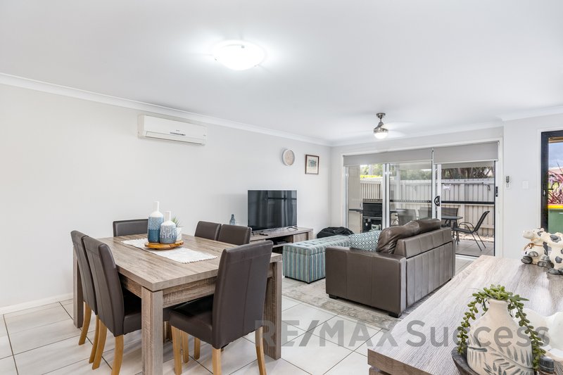 Photo - 2/77 Platz Street, Darling Heights QLD 4350 - Image 2