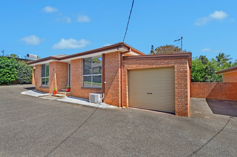 Photo - 2/77 Savoy Street, Port Macquarie NSW 2444 - Image 2