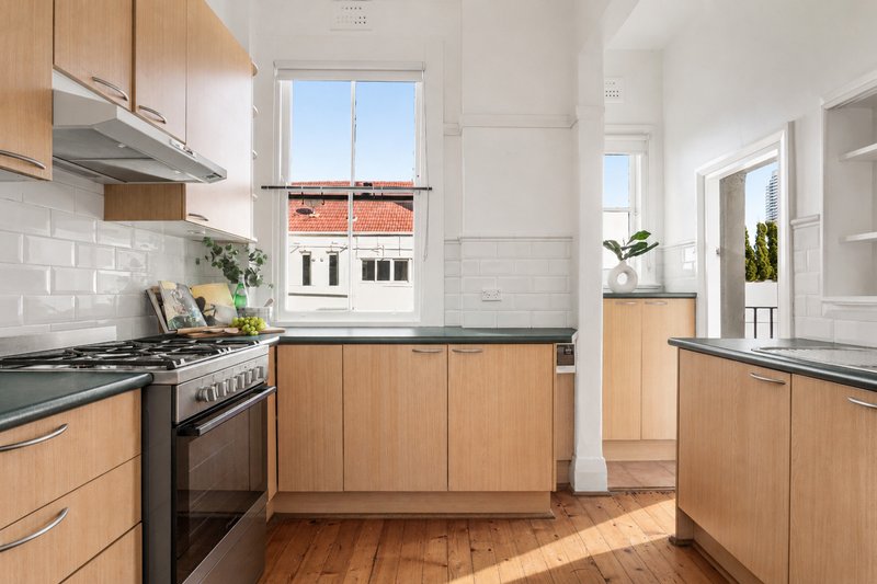 Photo - 27/7 Springfield Avenue, Potts Point NSW 2011 - Image 3