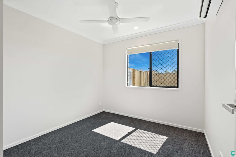 Photo - 2/77 Tahoe Street, Logan Reserve QLD 4133 - Image 5