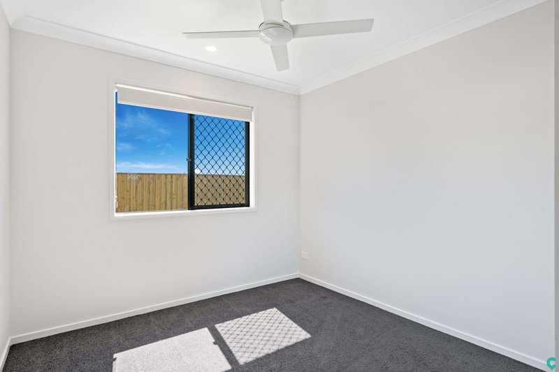 Photo - 2/77 Tahoe Street, Logan Reserve QLD 4133 - Image 6