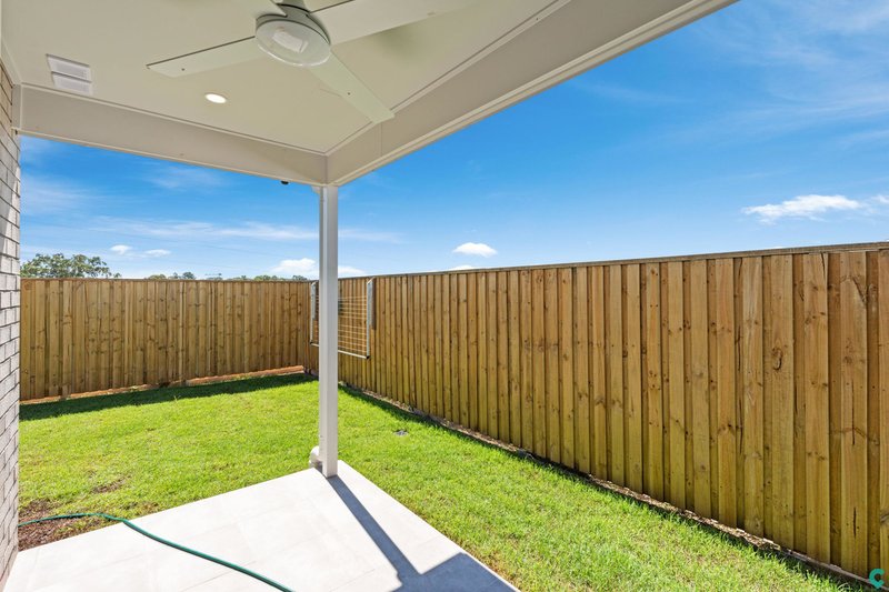 Photo - 2/77 Tahoe Street, Logan Reserve QLD 4133 - Image 8