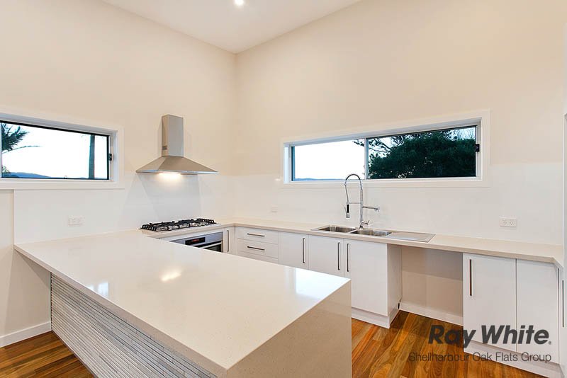 Photo - 2/77 Wentworth Street, Shellharbour NSW 2529 - Image 3