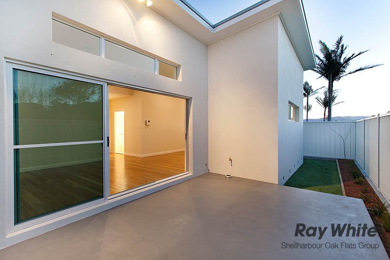 Photo - 2/77 Wentworth Street, Shellharbour NSW 2529 - Image 9