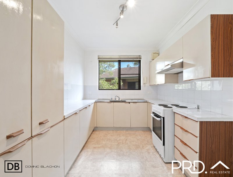 Photo - 27/8-14 Swan Street, Revesby NSW 2212 - Image 2