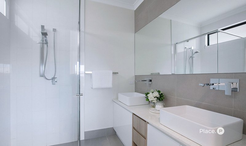 Photo - 2/78 Adelaide Street, Carina QLD 4152 - Image 12