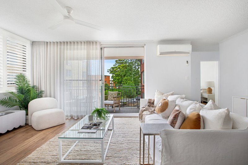 Photo - 27/8 Bortfield Drive, Chiswick NSW 2046 - Image 1