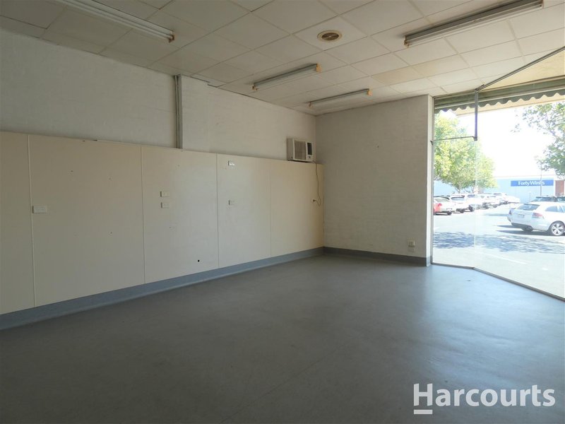 Photo - 2/78 Firebrace Street, Horsham VIC 3400 - Image 3
