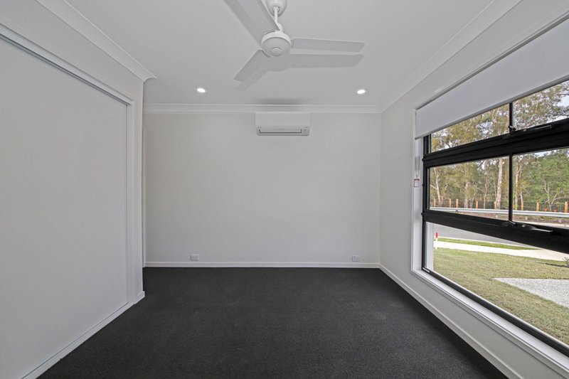 Photo - 2/78 Pierro Place, Logan Reserve QLD 4133 - Image 4