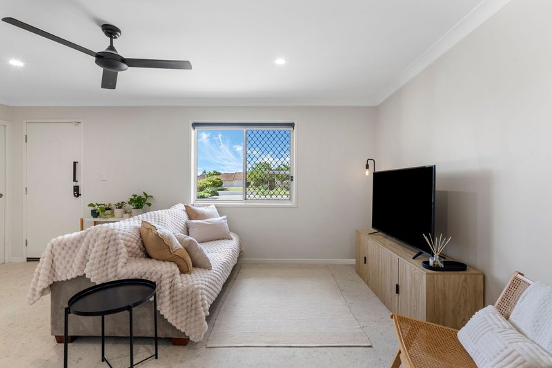 Photo - 27/8 Rosegum Place, Redbank Plains QLD 4301 - Image 14