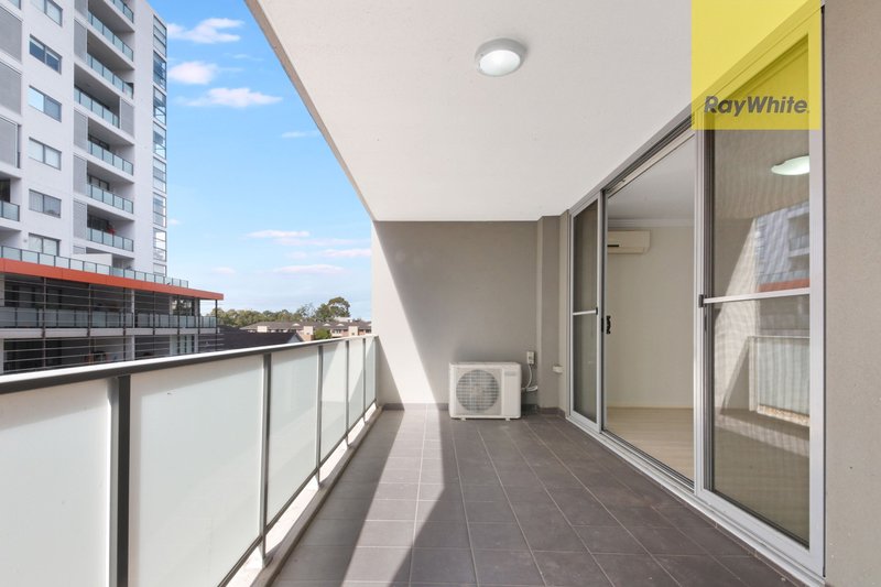 Photo - 27/9-11 Cowper Street, Parramatta NSW 2150 - Image 9
