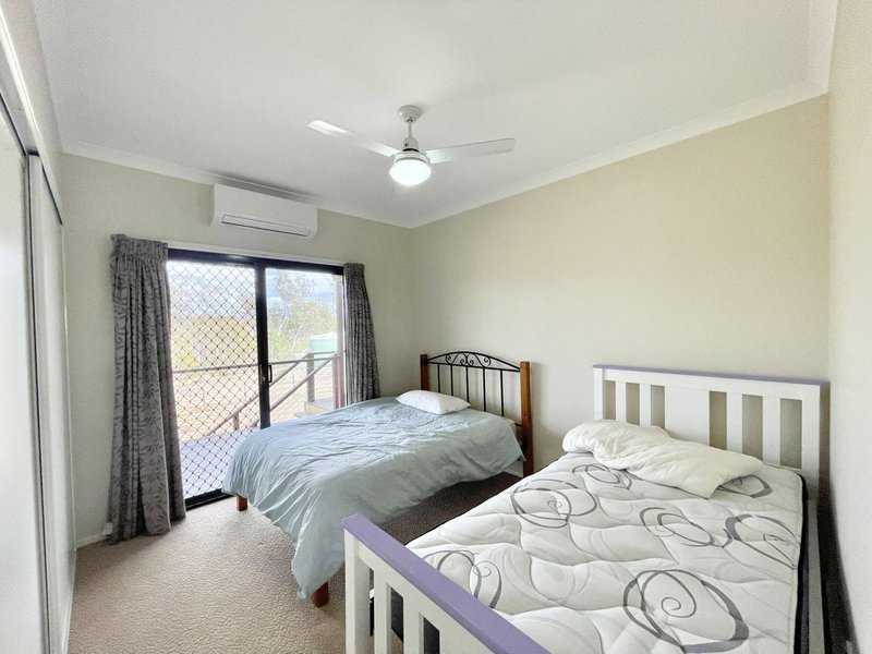 Photo - 279 Bells Road, Rodds Bay QLD 4678 - Image 16