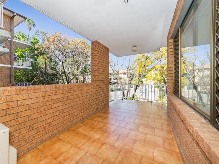 Photo - 2/79 Lane Street, Wentworthville NSW 2145 - Image 5