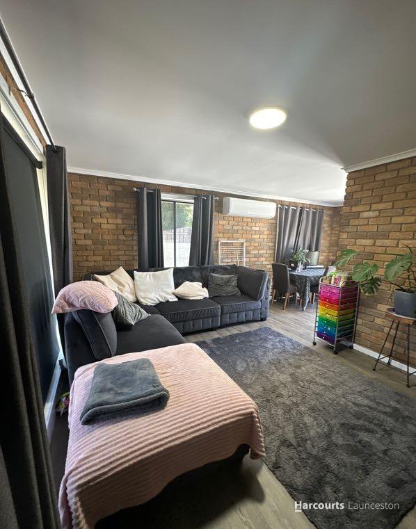 Photo - 279 Peel Street West , Summerhill TAS 7250 - Image 2