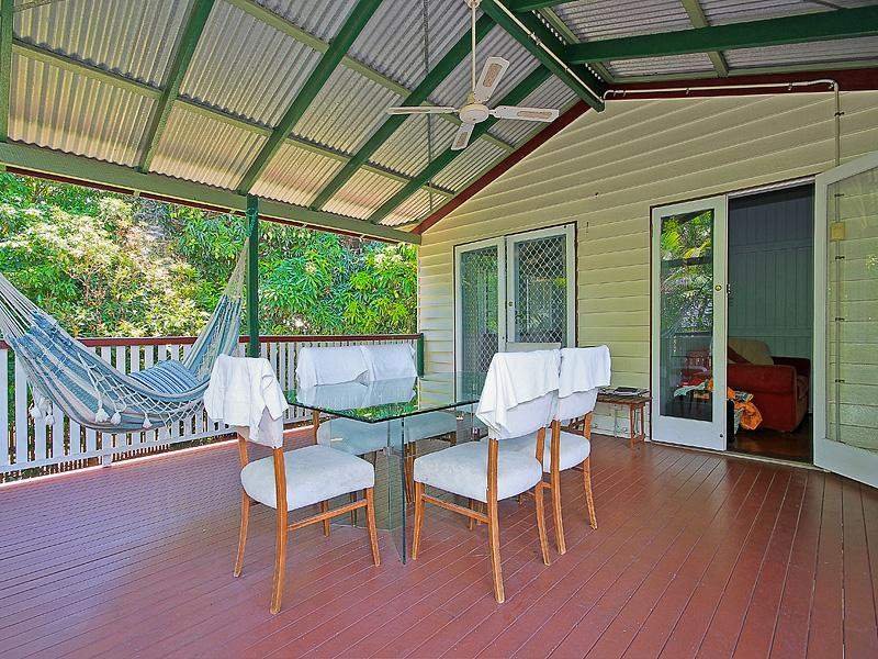Photo - 279 Preston  Rd , Wynnum West QLD 4178 - Image 3