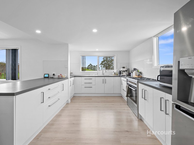 Photo - 279 Ridgley Highway, Romaine TAS 7320 - Image 6