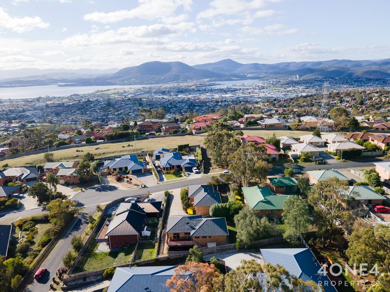 Photo - 2/79 Ripley Road, West Moonah TAS 7009 - Image 24