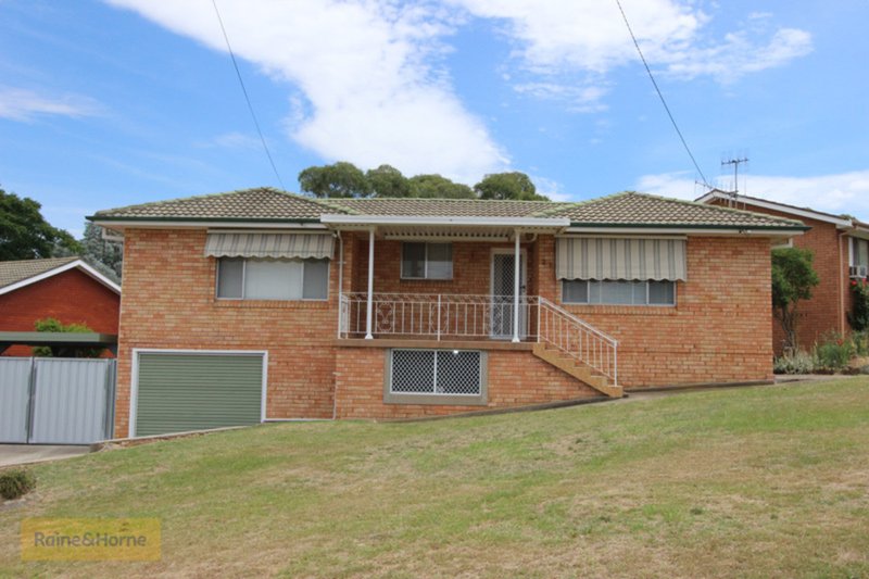 279 Rocket Street, Bathurst NSW 2795