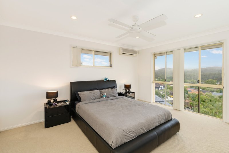 Photo - 2/79 Sky Royal Terrace, Burleigh Heads QLD 4220 - Image 8