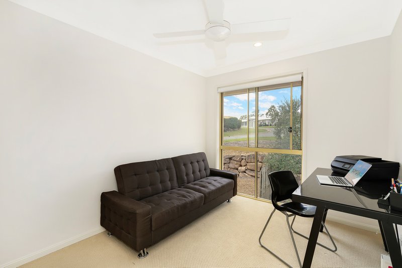 Photo - 2/79 Sky Royal Terrace, Burleigh Heads QLD 4220 - Image 12