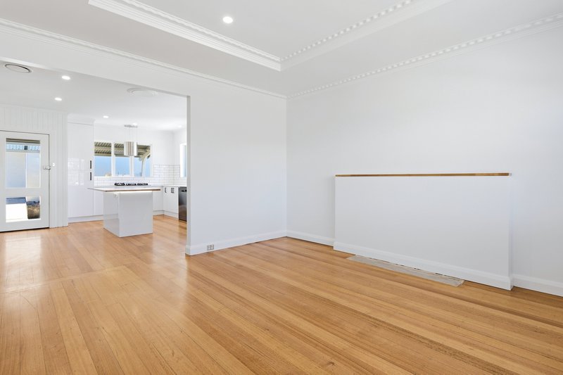 Photo - 279 St Leonards Road, St Leonards TAS 7250 - Image 3