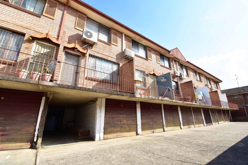 Photo - 27/96 Longfield Street, Cabramatta NSW 2166 - Image 4