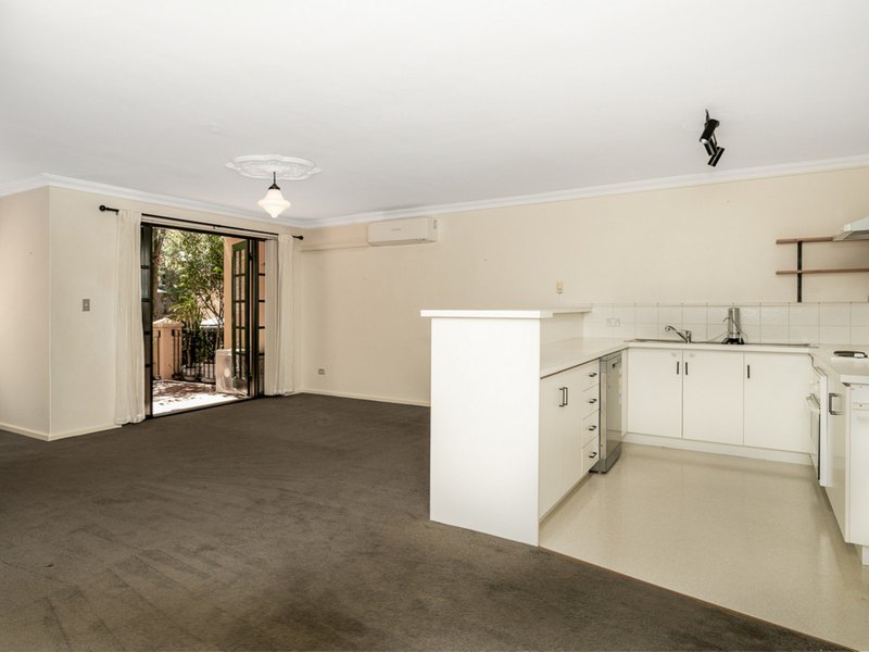 Photo - 27/99-105 Wellington Street, East Perth WA 6004 - Image 14