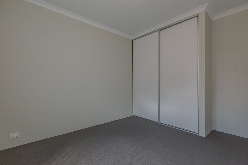 Photo - 2/7A Bromley Street, Beckenham WA 6107 - Image 5