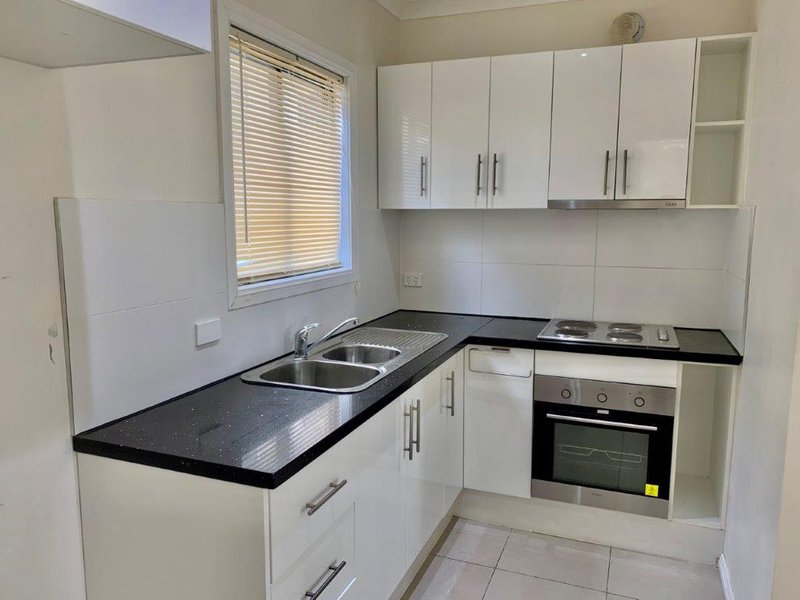 Photo - 27a Bundemar Street, Miller NSW 2168 - Image 2