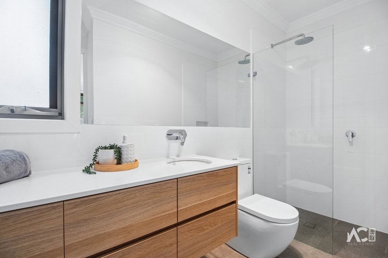 Photo - 27A Burbank Avenue, Bedford Park SA 5042 - Image 17