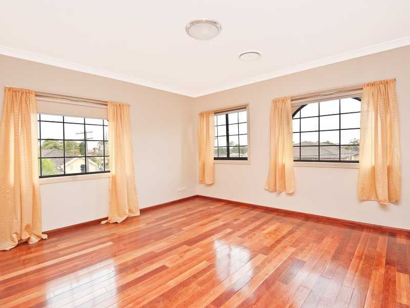 Photo - 27A Dean Street, Strathfield South NSW 2136 - Image 4