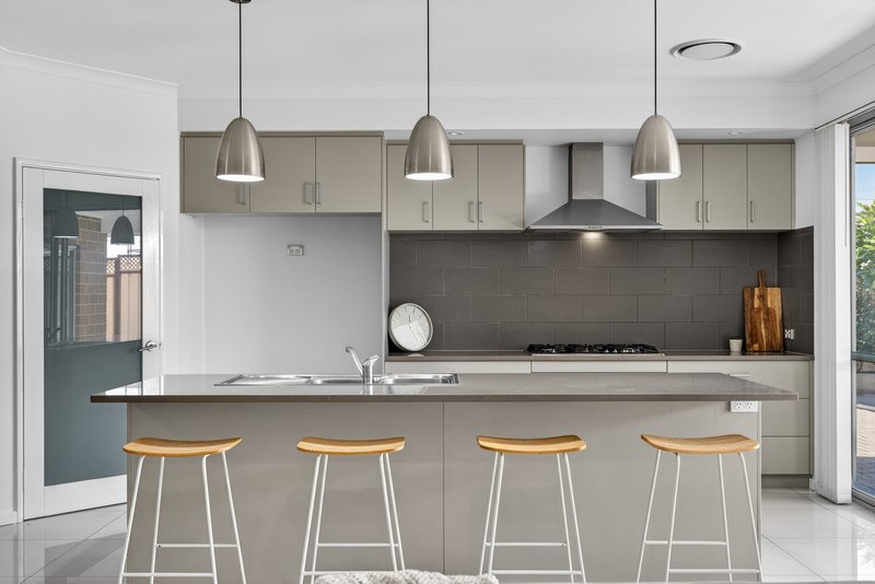 Photo - 27A Donaldson Street, Queens Park WA 6107 - Image 1